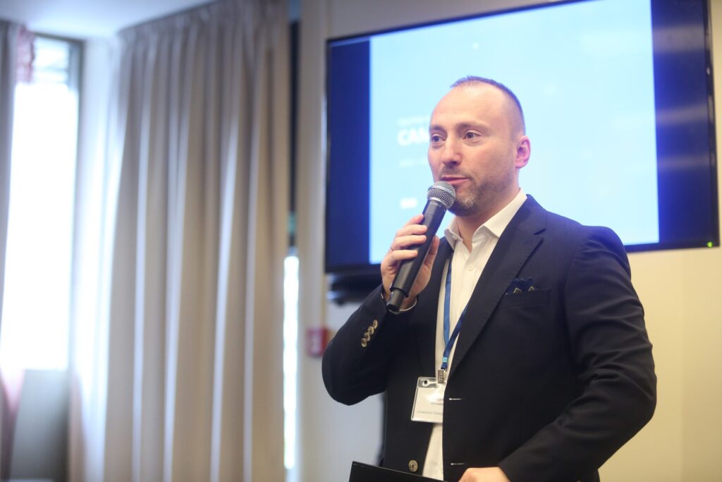 Манипуляции в продажах : метод сократа, особенности